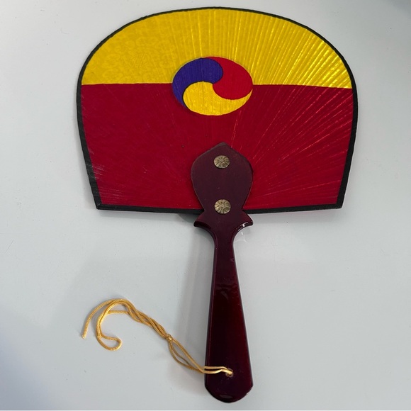 Korean traditional hand fan 13.5” long - Picture 3 of 5